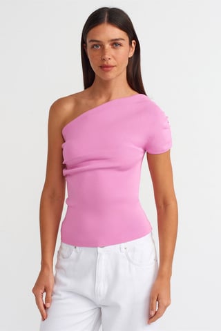 Smalpassform Asymmetrisk Stickad Blus