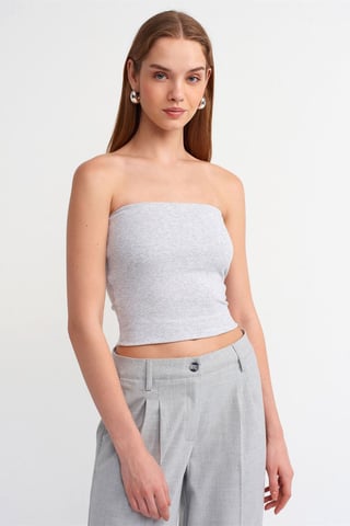 Kvinnors axelbandslös slim-fit cropptop