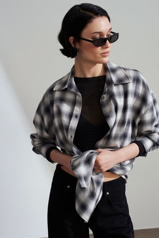 Oversized Plaid Long-Sleeve Shirt