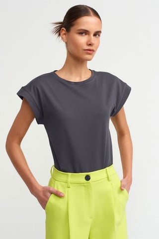 Kvinnors bomulls T-shirt med rund hals