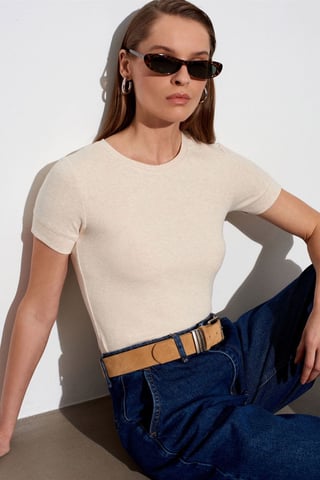 Women's Slim Fit Crew Neck T-Shirt