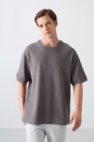 Men's Oversized Crew Neck T-Shirt With Patch