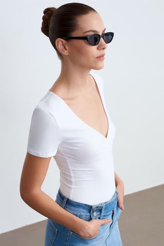 Fitted V-Neck Short-Sleeve T-Shirt
