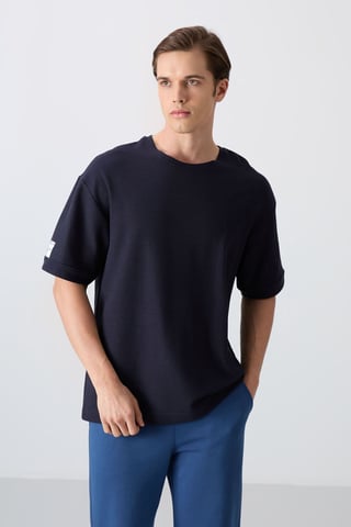 Men's Oversized Crew Neck T-Shirt With Patch