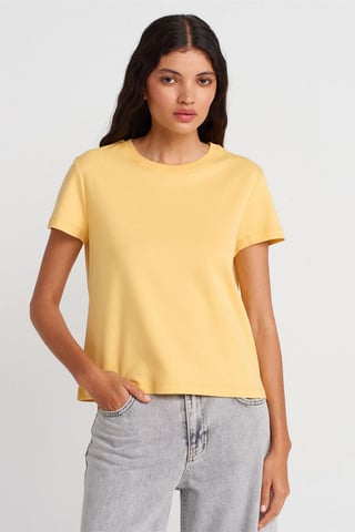 Kvinnors bomullsribbad t-shirt med rund hals