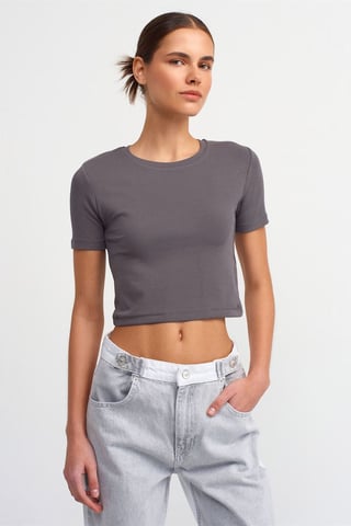 Dam Slim Fit Crop Crew Neck T-shirt