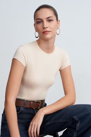 Tight Fit Crew Neck T-shirt