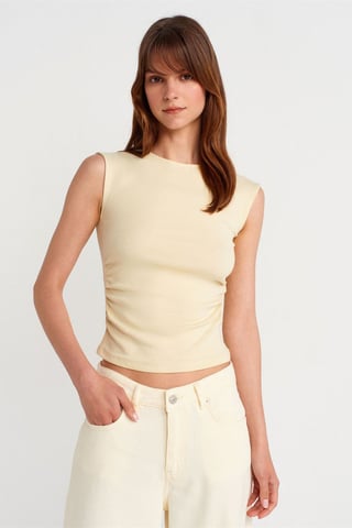 Women's Ribbed Sleeveless Crew Neck T-Shirt