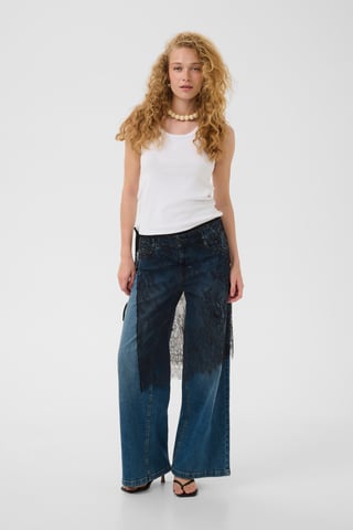 CUrua Lace Skirt Skirt