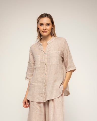 Long-sleeve linen shirt with a pocket