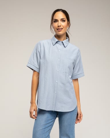 Short-sleeved striped shirt with pocket