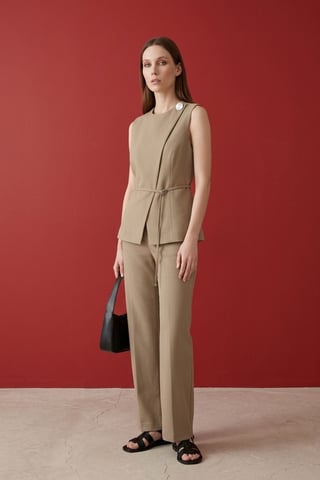 Belted crepe waistcoat