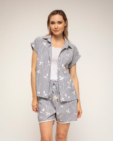 Striped blouse with embroidery and short, cuffed sleeves