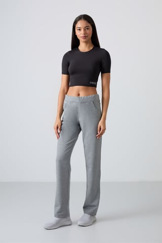 Women’s Relaxed Straight-Leg Sweatpants