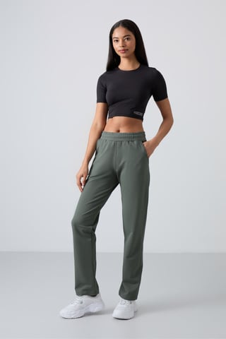 Women’s Straight-Leg Fleece Sweatpants