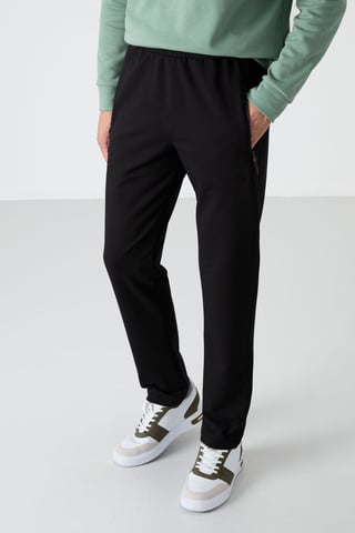 Men's Regular Fit Straight-Leg Sweatpants