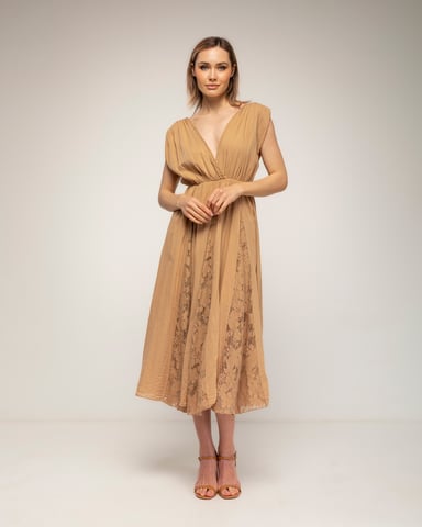 Midi dress with a flared skirt and lace details, featuring a V-neckline in the front and back