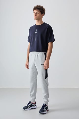 Men's Regular-fit Fleece Sweatpants