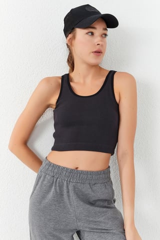 Ribbed Sleeveless Crop Top