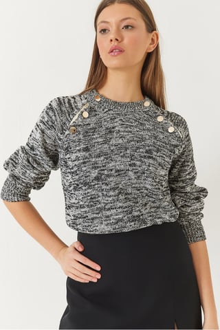 Texturerad Stickad Tröja med Rund Hals och Knappar