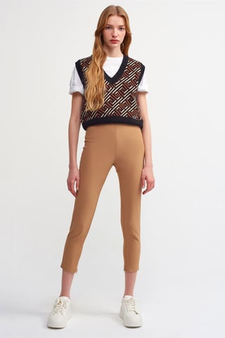High-Waist Capri Leggings