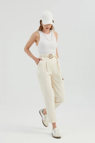 High Waist Carrot fit Trousers with a Belt Detail