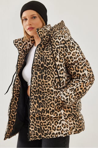 Thick Leopard Print Puffer Jacket with Zipper Collar