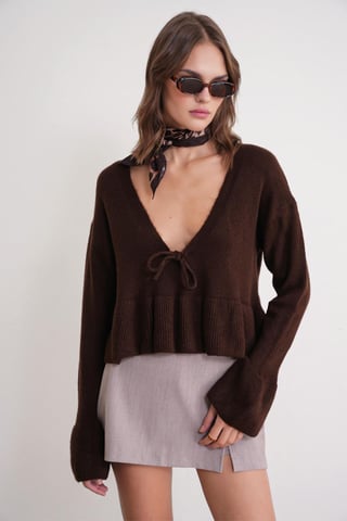 Tie Detailed Ruffled V-Neck Knit Sweater