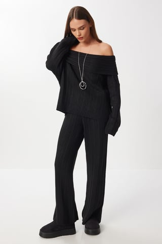 Off-shoulder ribbad stickad tvådelad set