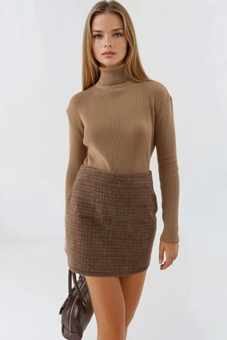 Fitted Textured Turtleneck Sweater