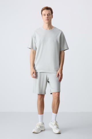 Men's Oversized Cotton-Blend T-Shirt And Shorts Set