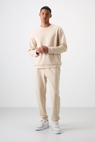 Men's Long-Sleeve Sweatshirt And Pants Set