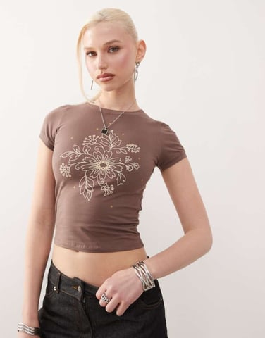Motel sutin floral sequin baby t-shirt in nutmeg