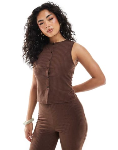 Miss Selfridge ribbed button up sleeveless top co ord in chocolate