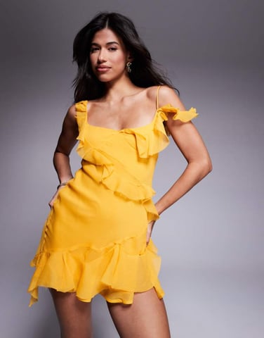 ASOS DESIGN mini klänning med rå kant och volang med knytning i ryggen i gult