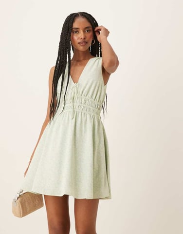 Glamorous ruched strap mini dress in dtisy floral