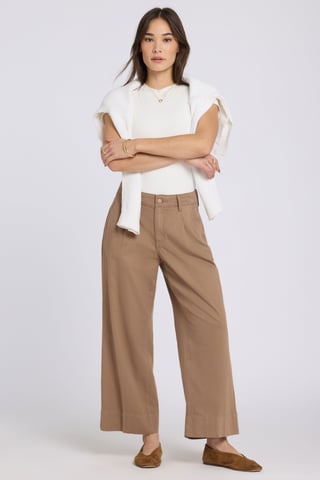 Teresa Wide Leg Ankle Jeans With High Rise