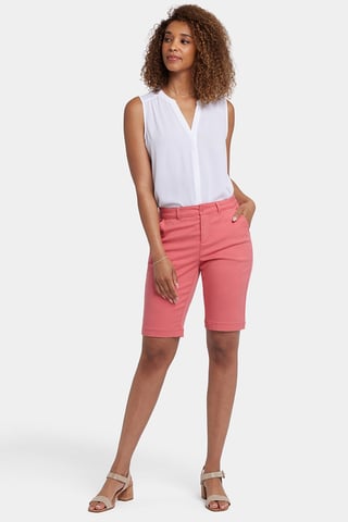 Bermuda Shorts In Stretch Twill