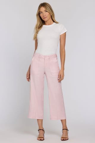 Wide Leg Cargo Capri Pants In Stretch Linen