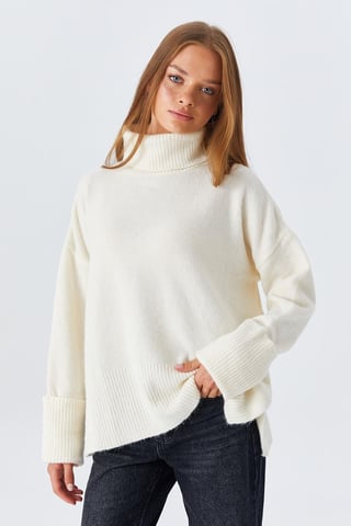Thick Turtleneck Loose Fit Sweater