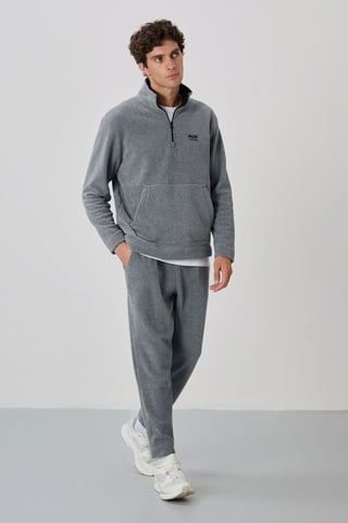 Men's Polyester Fleece Sweatshirt And Pants Set