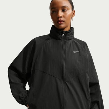 Women's Nike Sportswear Wvn in Black/Black