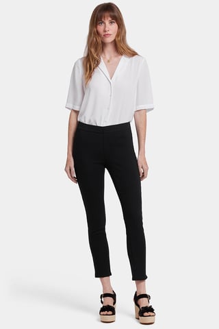 Ami Skinny Ankle Pull-On Jeans In Soft-Contour Denim™ With Side Slits