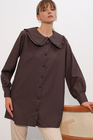 Long-sleeve Textured Shirt With Baby Collar