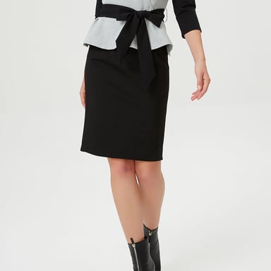 Basic straight jersey skirt