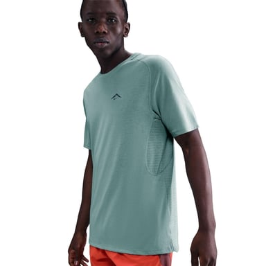 Nike Mens Trail Solar Chase Dri-FIT T-Shirt (Cannon/Black)