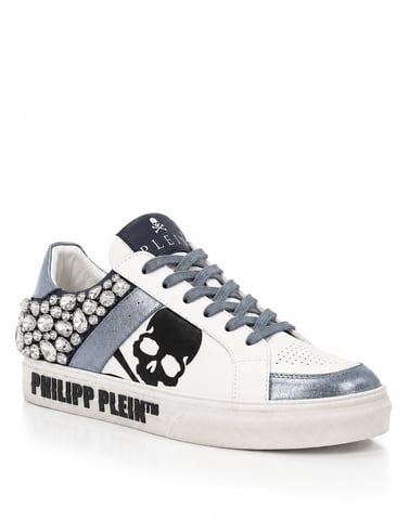 Lo-Top Sneakers Skull
