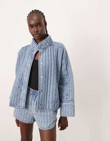 ARRANGE quilted distressed-look boxy jacket co-ord with wide sleeve in washed blue
