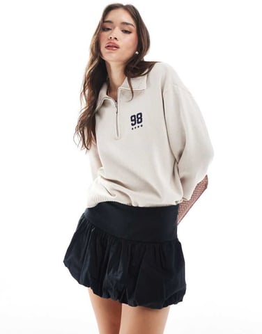 Hollister puffball mini skirt in black