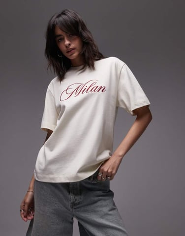 Topshop broderad Milano premium t-shirt med kort ärm i smörmjölk